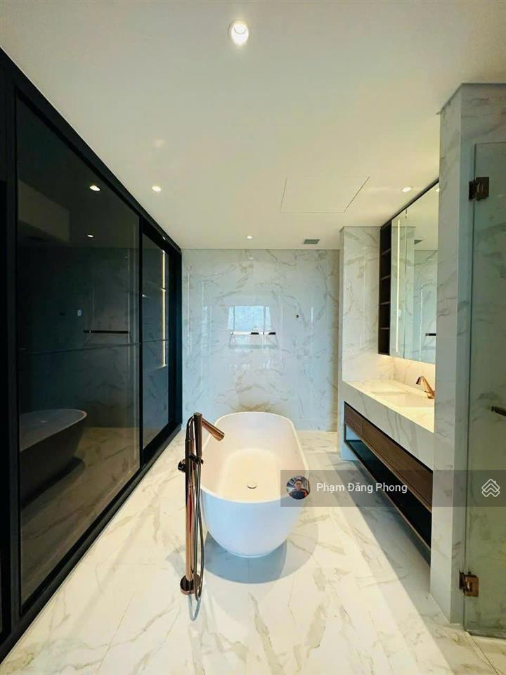 Siêu phẩm the crest 2pn+1 view trực diện sông & landmark 81, giá đầu tư cực tốt