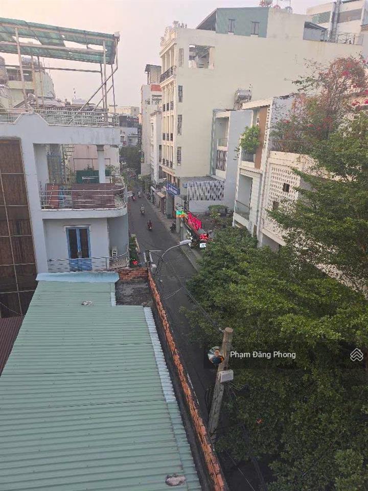 Mặt tiền kinh doanh sầm uất  khu vip  5 tầng btct  ngang 8m vuông vức,  hoàn công