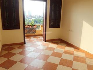 Cho thuê liền kề 60m2x4t, 4pn đh nl tại nguyễn xiển, 16 triệu/tháng ô tô tránh
