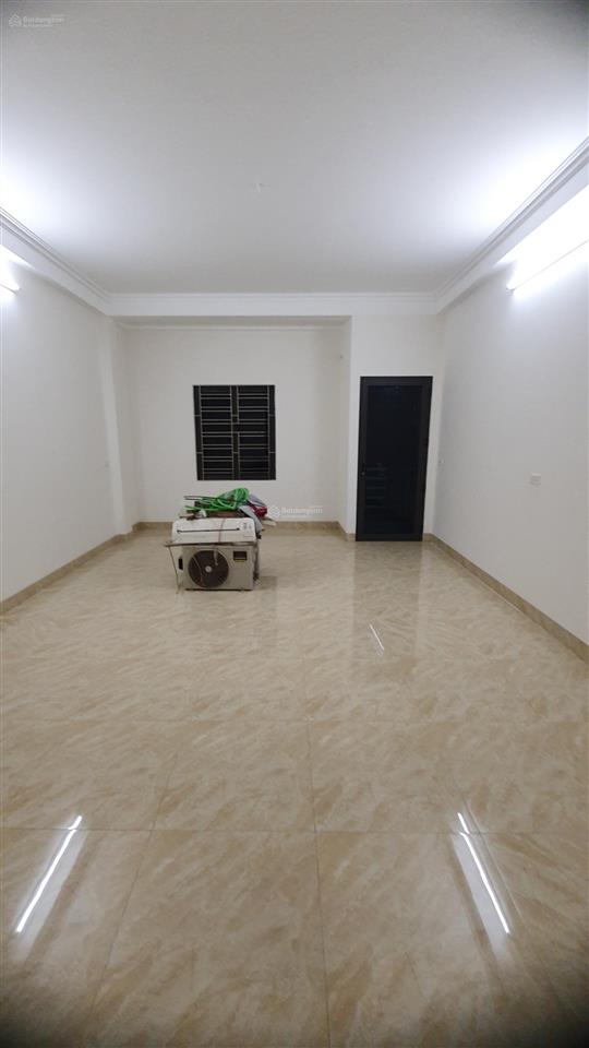 Cho thuê nhà riêng 8 triệu, 90m2 đẹp, nhiều tiện ích tại nguyễn trãi, thanh xuân trung, hà nội