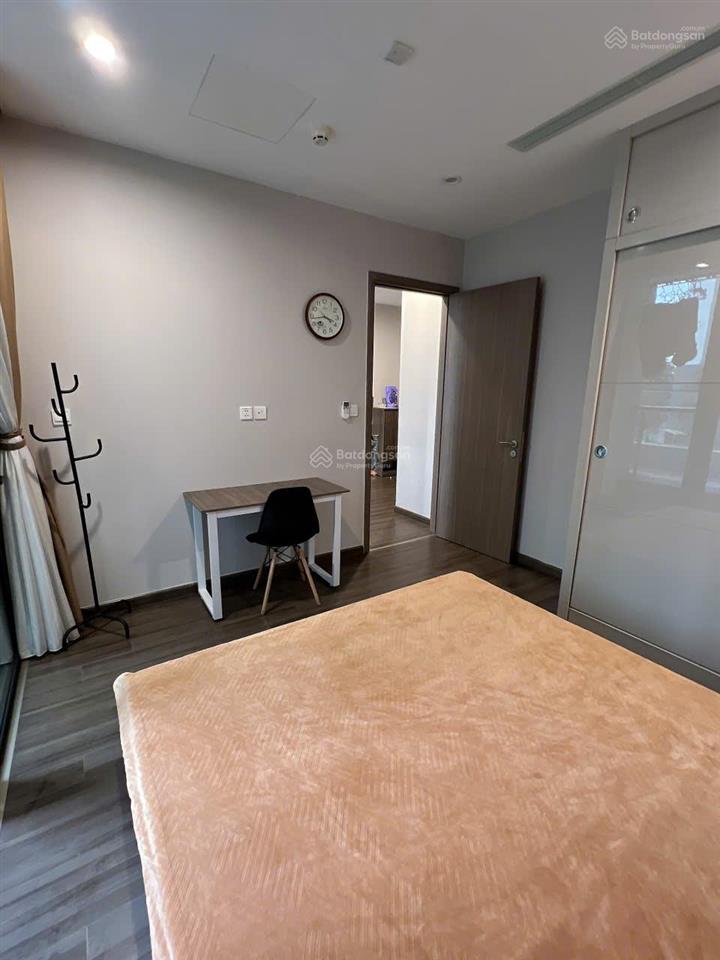 Cho thuê căn 1pn hộ cao cấp vinhomes symphony giá chỉ 10tr/tháng  0903 257 ***