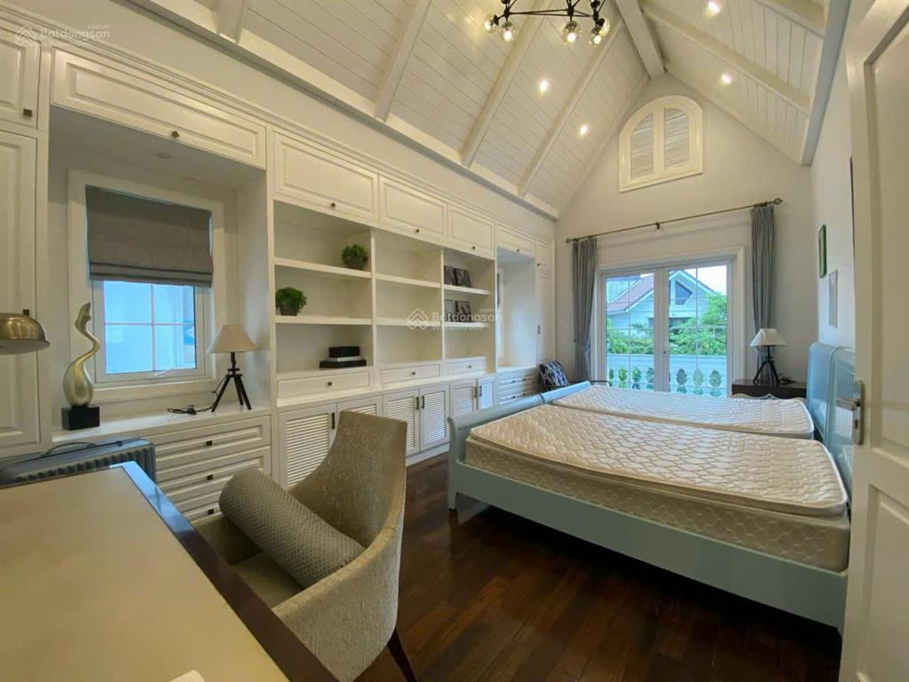 Cho thuê biệt thự song lập hoa sữa 280m2 đã hoàn thiện giá 60tr/tháng  0903 257 ***