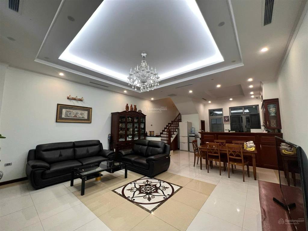 Cho thuê biệt thự liền kề bên hồ harmony full nội thất giá 35tr/ tháng  0903 257 ***