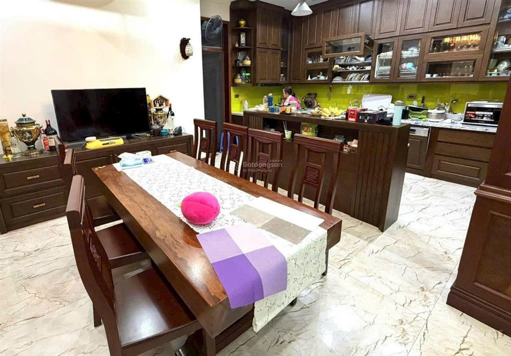 Chính chủ gửi bán nhanh căn bt song lập 213,3m2 full nội thất giá 77 tỷ,  0903 257 ***