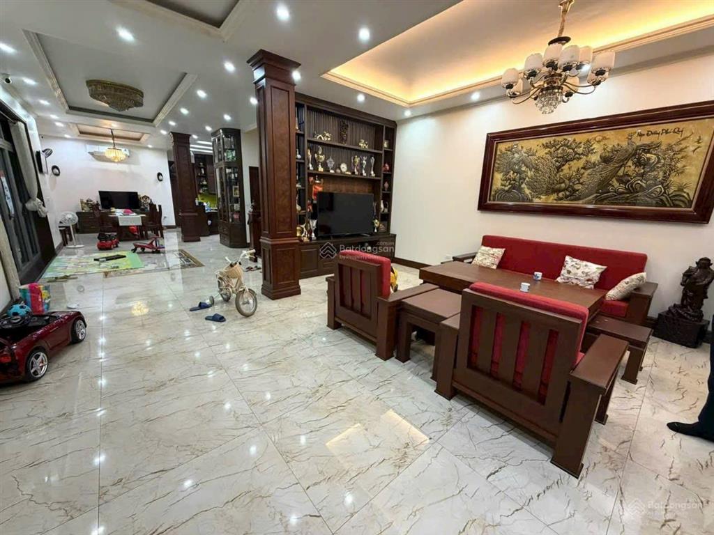 Chính chủ gửi bán nhanh căn bt song lập 213,3m2 full nội thất giá 77 tỷ,  0903 257 ***