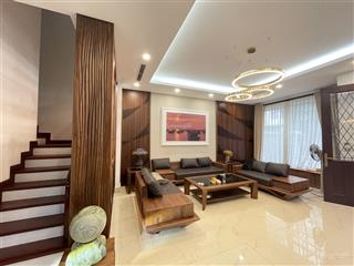 Cho thuê biệt thự song lập vinhomes the harmony full nội thất hiện đại, có thang máy, view hồ