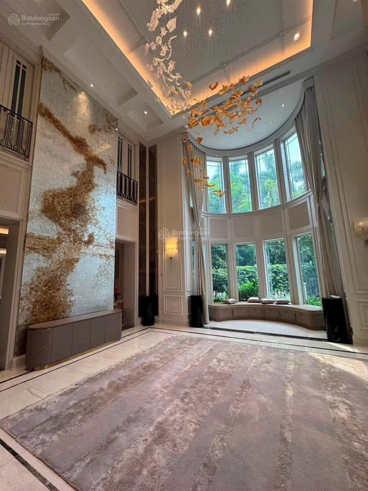 Cho thuê  biệt thự vinhomes riverside khu vip. bằng lăng 500m2 full nội thất cao cấp  0903 257 ***