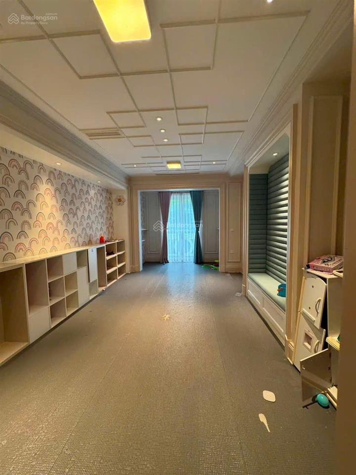 Cho thuê  biệt thự vinhomes riverside khu vip. bằng lăng 500m2 full nội thất cao cấp  0903 257 ***