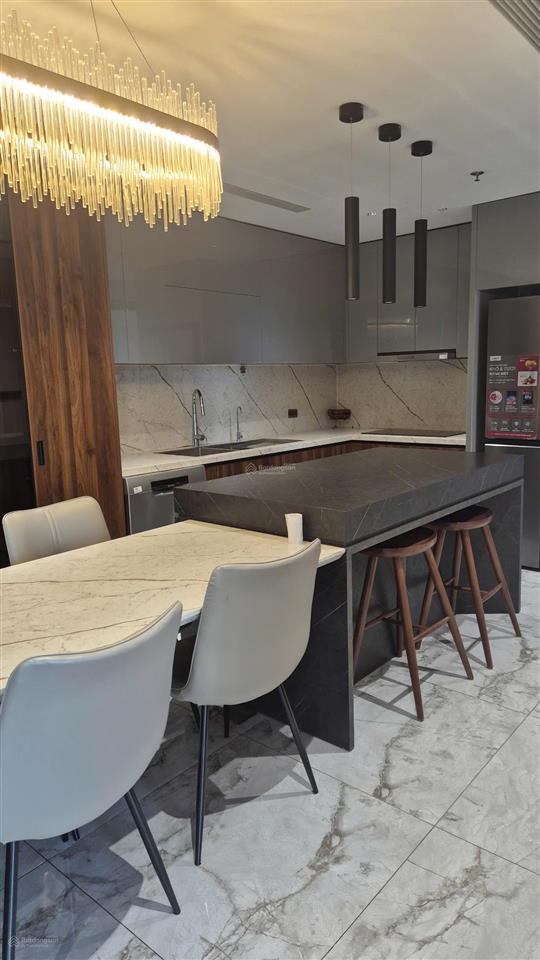 Căn hộ 135m2 vinhomes symphony 3pn nội thất cao cấp  0903 257 ***