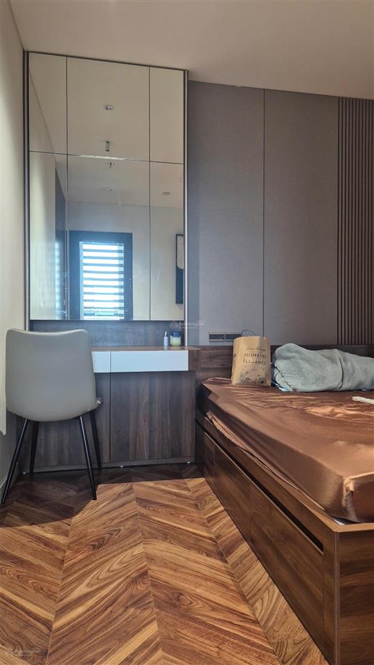 Căn hộ 135m2 vinhomes symphony 3pn nội thất cao cấp  0903 257 ***