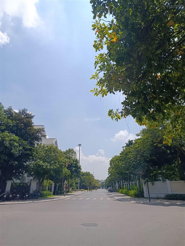 25tr/tháng căn biệt thự nguyệt quế bên hồ harmony đã hoàn thiện nội thất cơ bản  0903 257 ***