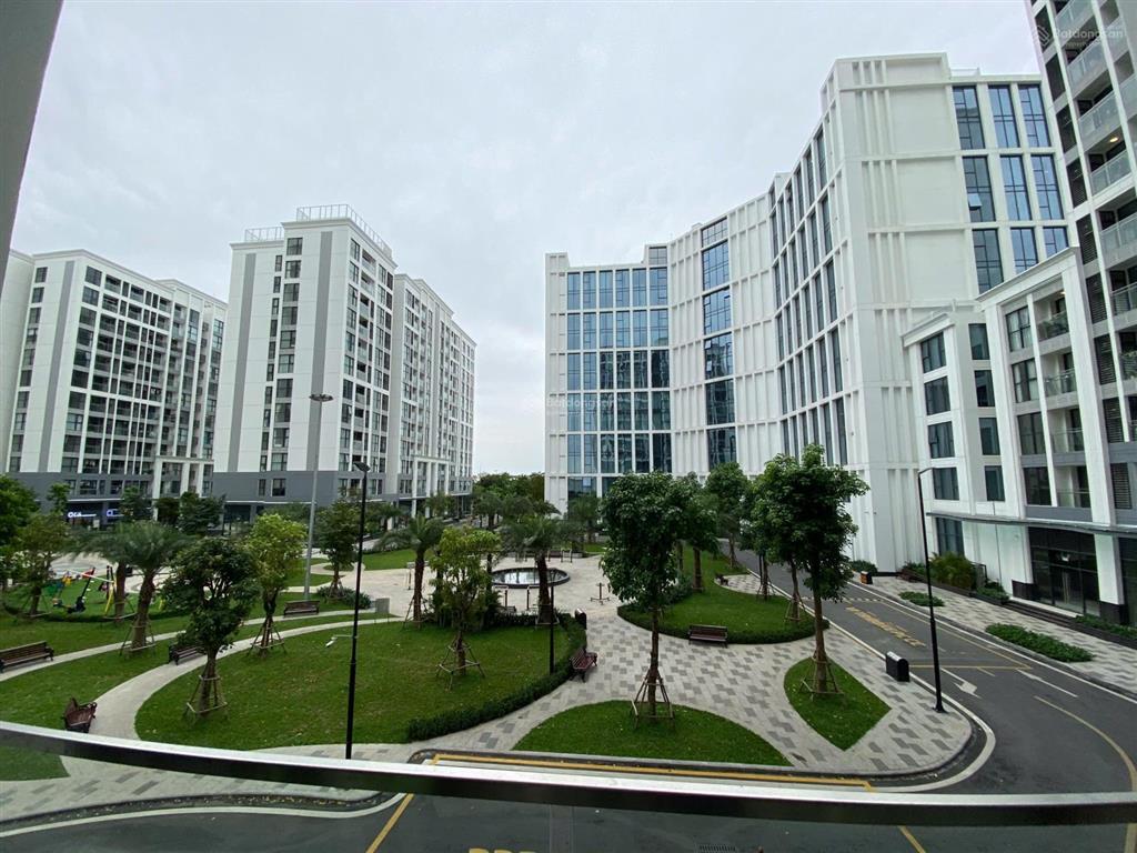 Cho thuê căn hộ cao cấp vinhomes symphony long biên 2 phòng ngủ 2wc  0903 257 ***