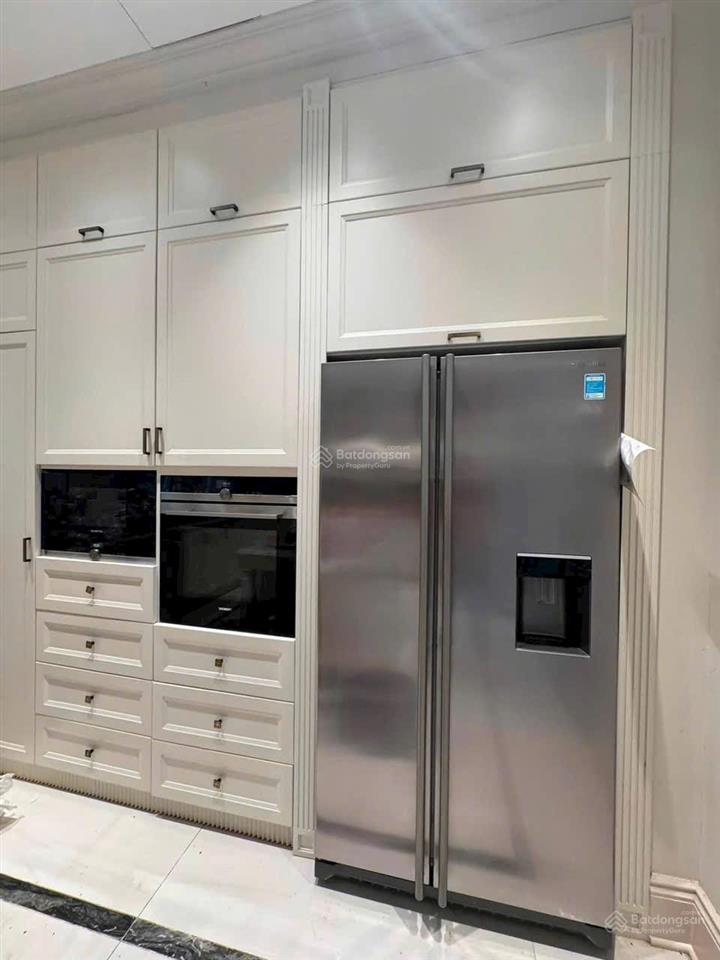 Biệt thự đơn lập bằng lăng 500m2 full nội thất đẳng cấp cần tìm khách thuê  xem nhà 0903 257 ***