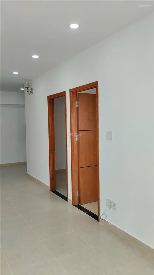 Cần bán căn hộ linh tây 85m2 2pn 2wc  0906 060 ***