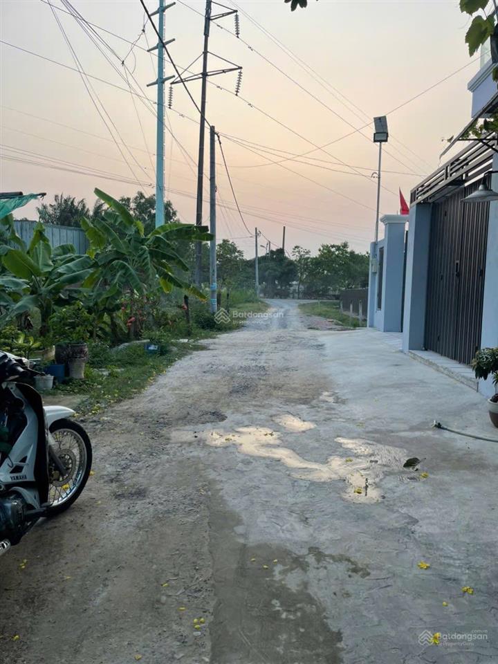 Bán nhà tại 1/du thị hồi, 1,550tỷ, 140m2, view đẹp hàng hiếm,binh mỹ,tphcm