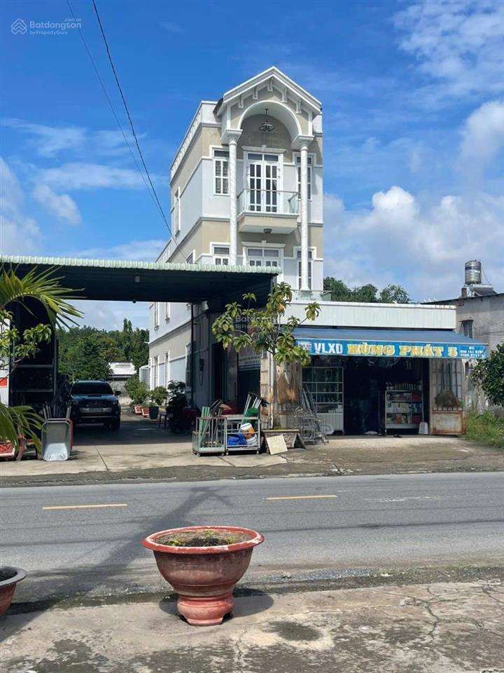 Bán nhà lầu ngộp tại sông lu, 9,2 tỷ, 594 m2, 5pn, 5wc, 2 tầng, hướng đn