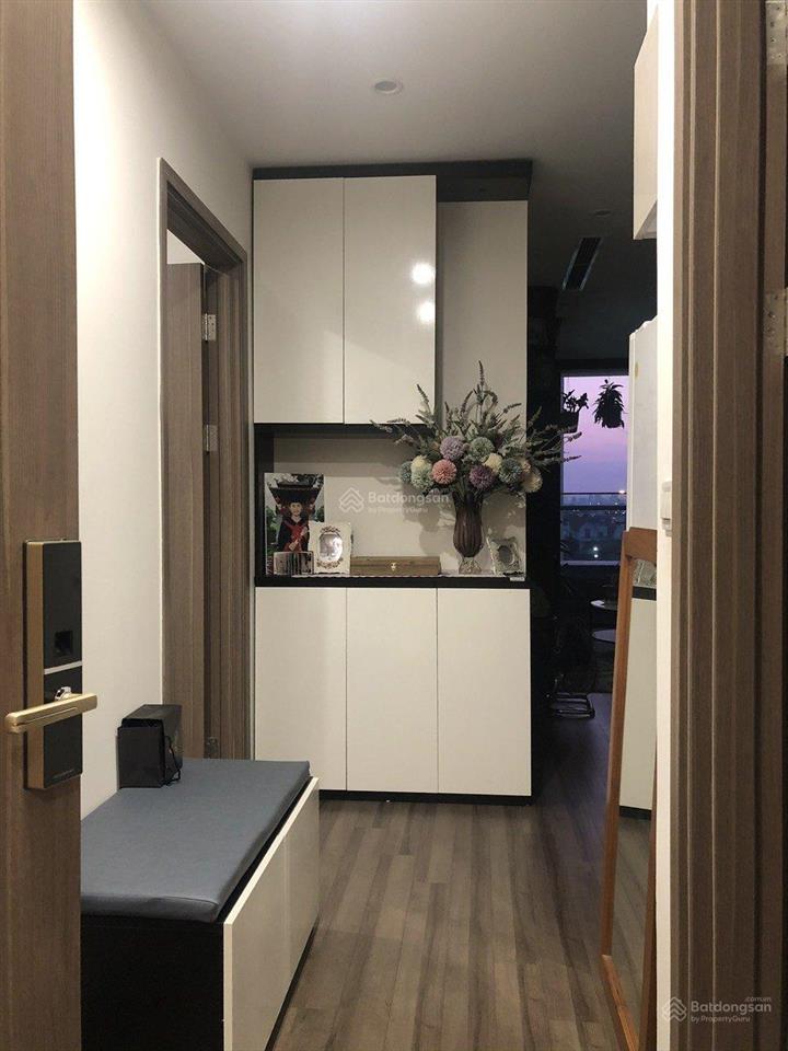 Cần bán gấp căn hộ 2pn, 2wc tại tòa s6 vinhomes symphony