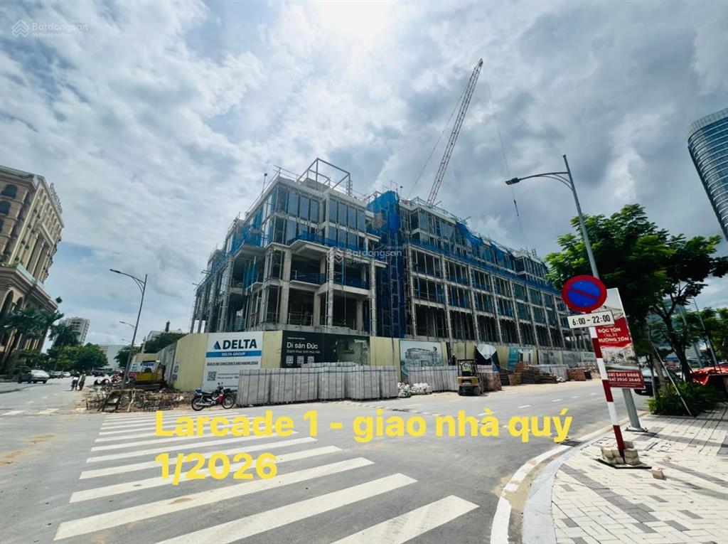 Nhà phố shophouse góc l'arcade giảm giá 5 tỷ bán nhanh trong tuần