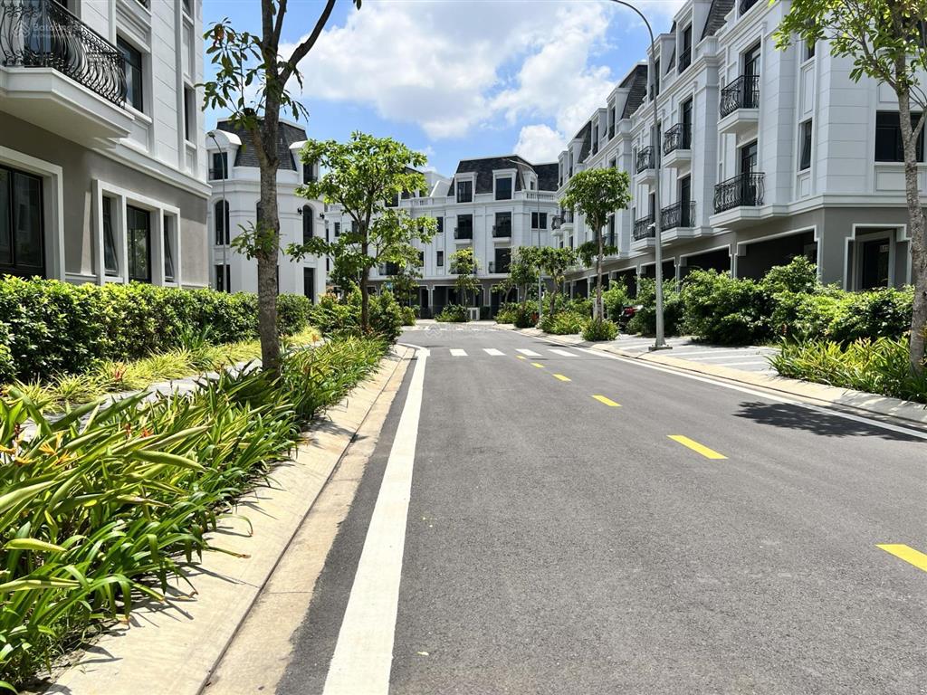 Kẹt vốn phải bán căn nhà tâm huyết khu amelie villa phú mỹ hưng giá rẻ 2 tỷ