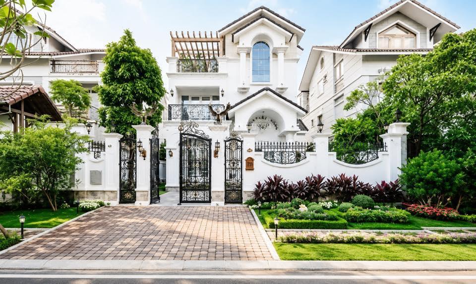 Biệt thự đơn lập giá tốt giảm 3 tỷ bán nhanh nam phú villas compound ven sông