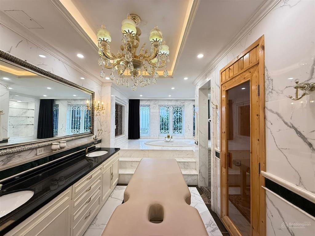 Biệt thự đơn lập giá tốt giảm 3 tỷ bán nhanh nam phú villas compound ven sông