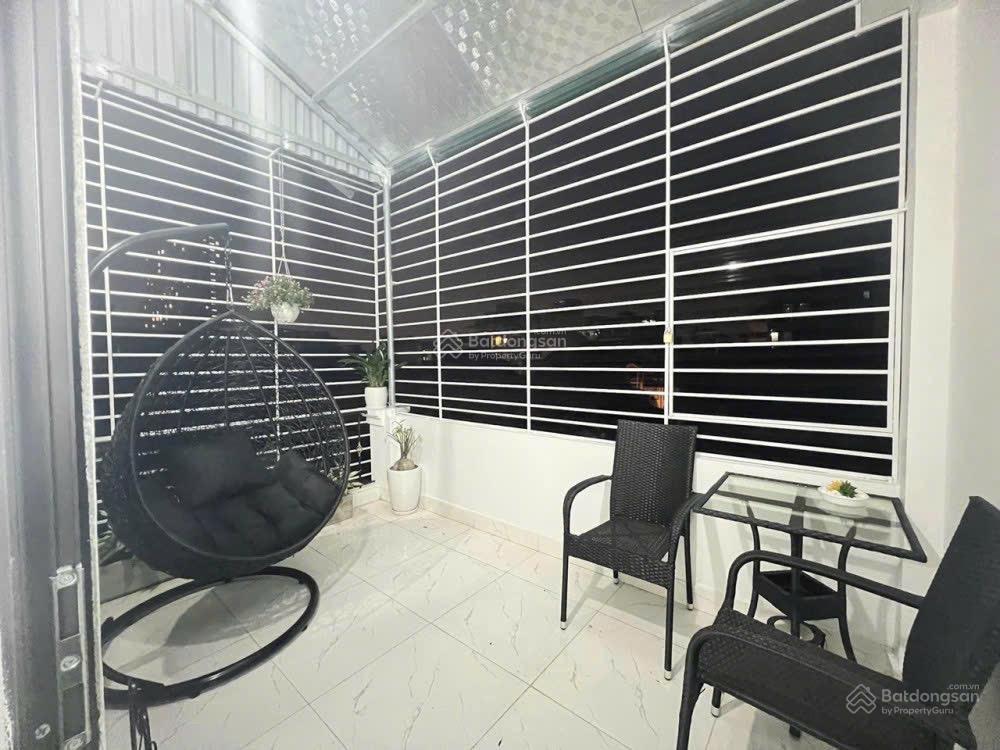 Bán gấp nhà riêng 30,6m2, 13,35 tỷ, 6 tầng, 5pn, 6wc tại tô vĩnh diện, p phương liệt, q thanh xuân