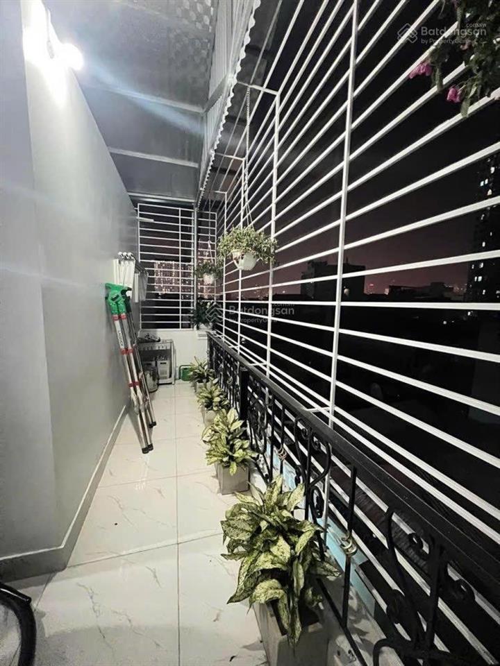 Bán gấp nhà riêng 30,6m2, 13,35 tỷ, 6 tầng, 5pn, 6wc tại tô vĩnh diện, p phương liệt, q thanh xuân