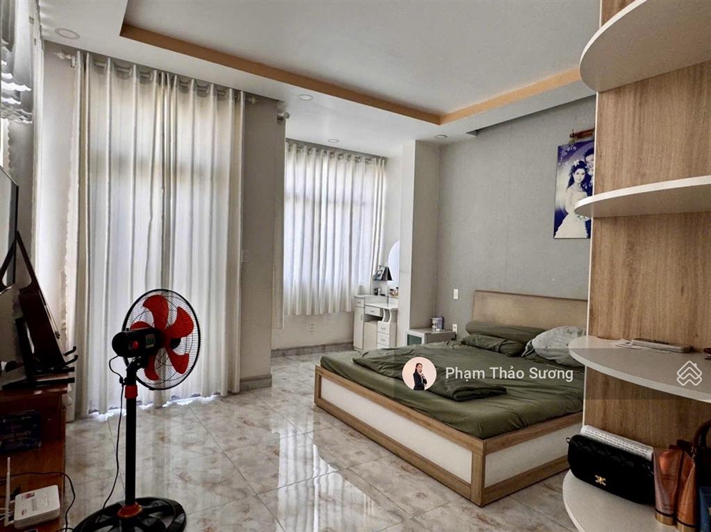 Giảm giá mạnh chỉ còn 13 tỷ ! bán nhanh căn góc 5,3mx25m 3 tầng 2 mặt tiền đường số 11  trường thọ