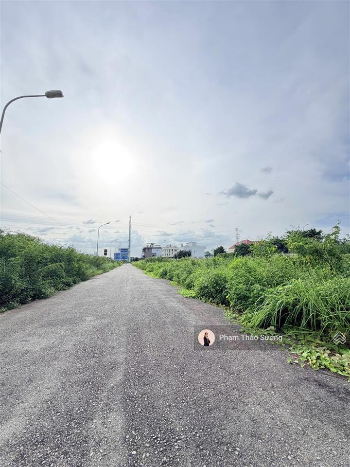 Hiếm có khó tìm! một lô view sông vừa đẹp vừa rẻ  dt 293m2 kdc phú nhuận kế global city  93tr/m2