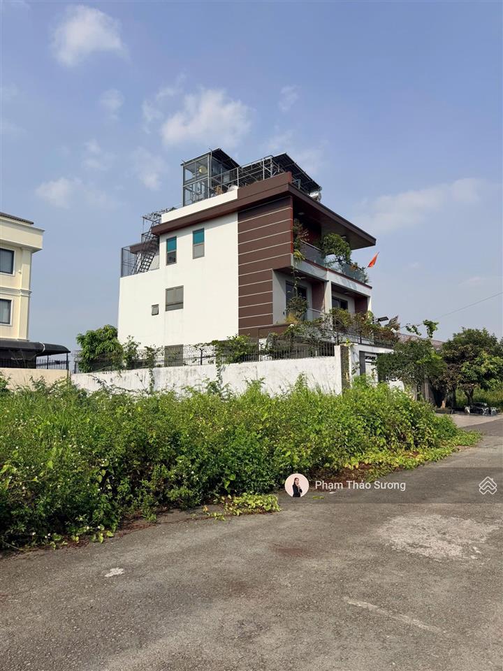 Hiếm có khó tìm! một lô view sông vừa đẹp vừa rẻ  dt 293m2 kdc phú nhuận kế global city  93tr/m2