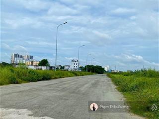 Hiếm, rẻ !!! thiện chí bán nền đất kdc phú nhuận 300 m2  mặt tiền đường 20m  chỉ 85 triệu/m2