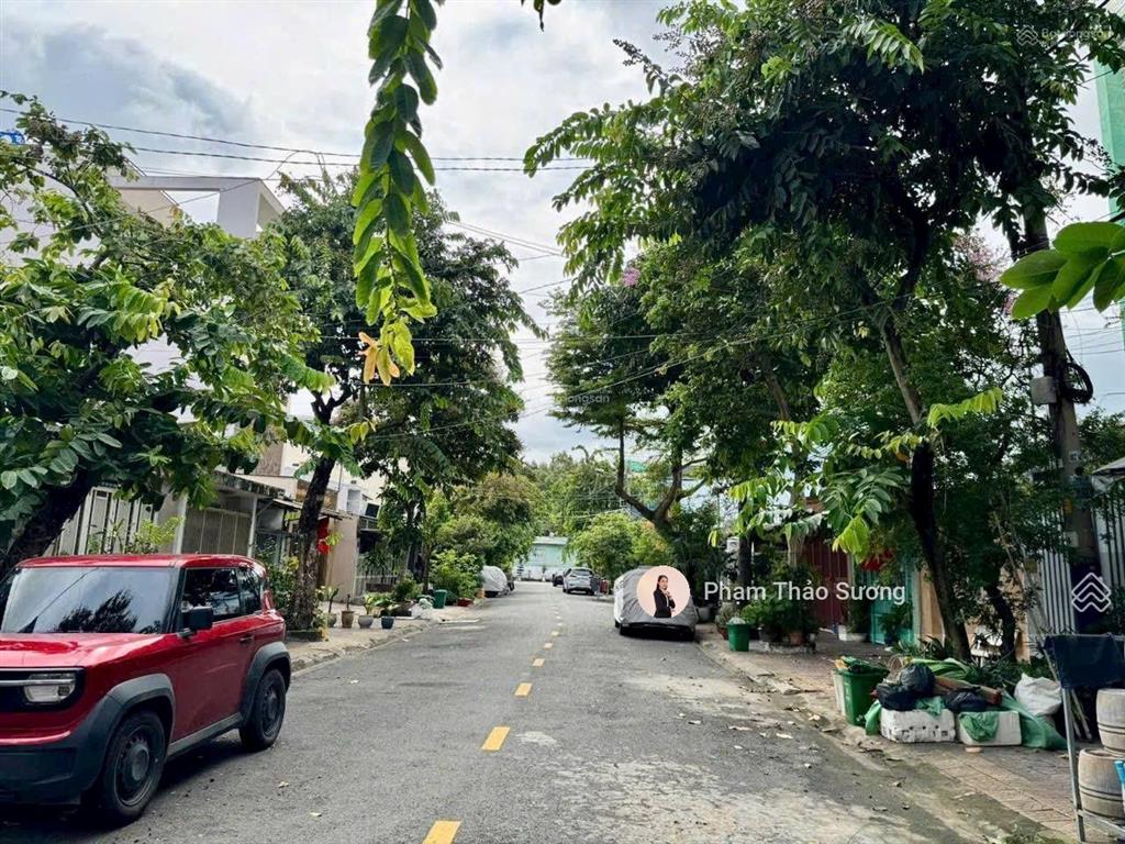 Hàng thơm phước bình! chủ hạ giá bán nhà 87m2 (4x21,5m) mt đường 12 chỉ 8,3 tỷ tl  kế global city