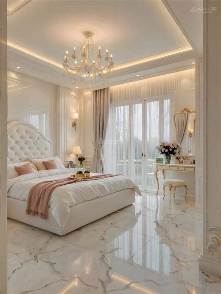 Siêu biệt thự tại xuân thuỷ khu biệt lập cao cấp  dt ngang 22m sân vườn xanh đẹp giá bán 210 tỷ