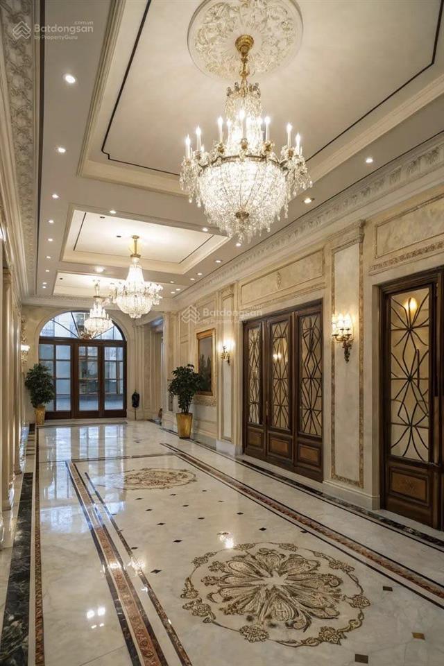 Hàng hiếm thảo điền! biệt thự sân vườn quốc hương  ngang trên 20m 4 tầng  giá bán 205 tỷ