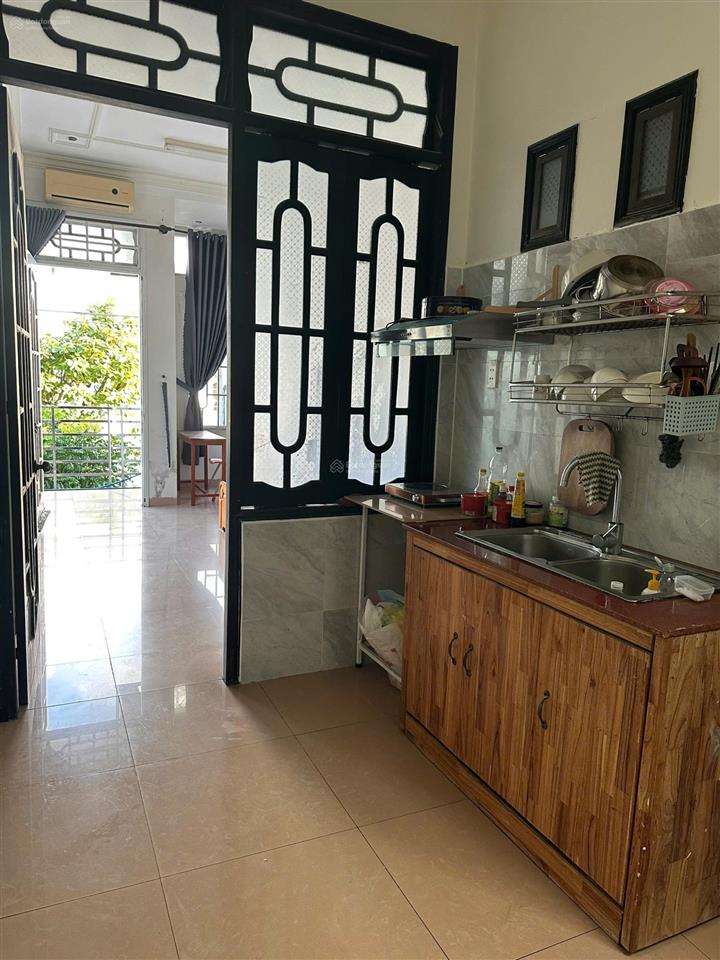 Cho thuê phòng trọ giá rẻ, đường thanh thủy, hải châu. dt 50m2, nội thất đầy đủ