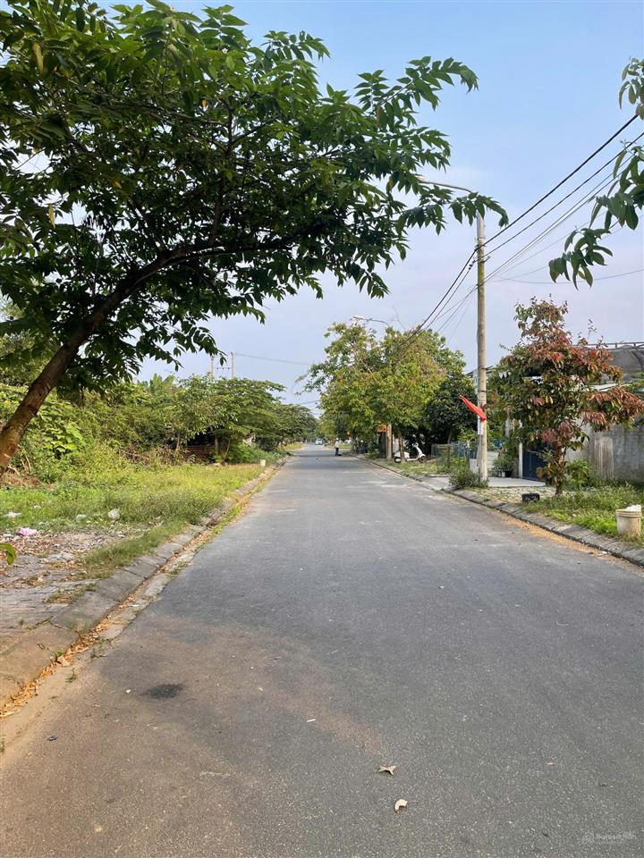 Giá đầu tư, bán đất đường thạch sơn 6, trục thông chung cư ecohome , vị trí đối diện chợ quy hoạch