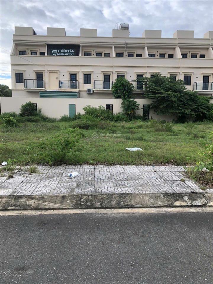 Sập hầm chính chủ cần bán đất lakeside, vị trí đẹp, sau lưng shophouse mê linh, giá tốt