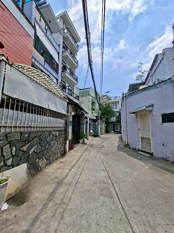 Bán gấp nhà 80m2 hẻm ô tô thông 6 tầng có thang máy,16 pn.thu nhập 80t tháng