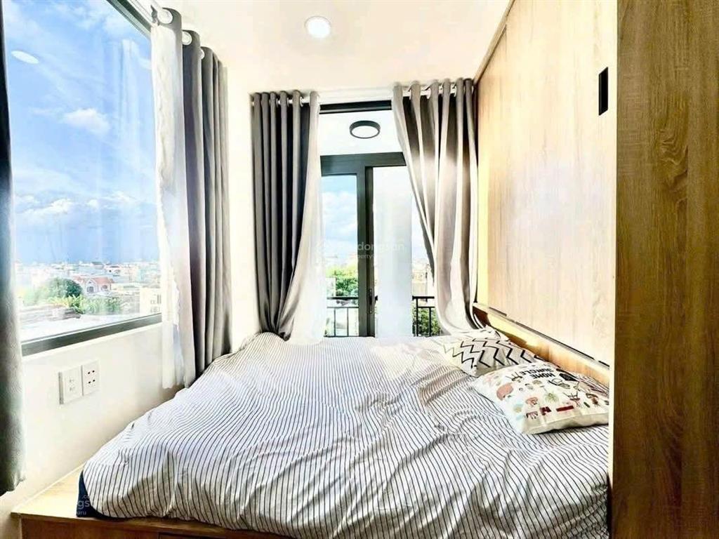 Bán gấp nhà 80m2 hẻm ô tô thông 6 tầng có thang máy,16 pn.thu nhập 80t tháng