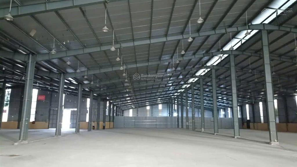 Cho thuê kho xưởng kcn thạch thấtquốc oai, hà nội
 diện tích 3000m2 (có cắt 1500m2)