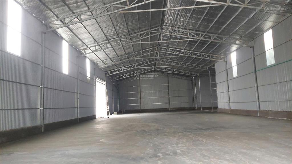 Cho thuê kho xưởng 750m2 gần cụm cn di trạch, sơn đồng, hà nội, trục đường đt 422
