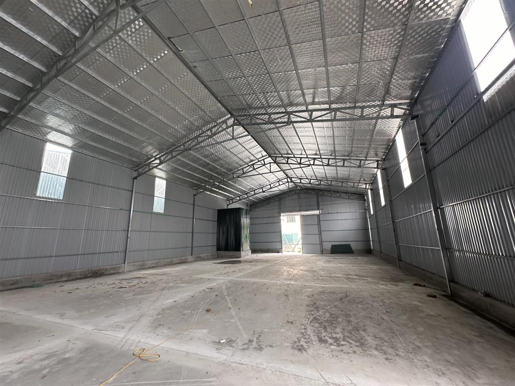 Cho thuê kho xưởng 750m2 gần cụm cn di trạch, sơn đồng, hà nội, trục đường đt 422