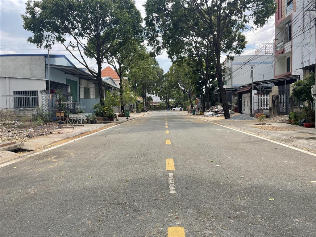 Cần bán gấp lô đất khu đô thị mới phú tân trung tâm tp mới giá tốt. mặt tiền đường db7b
