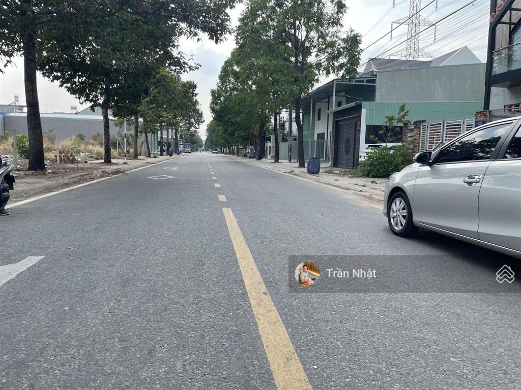 Chính chủ gửi bán gấp lô đất mặt tiền kinh doanh tại trung tâm phường bình dương tp mới giá tốt