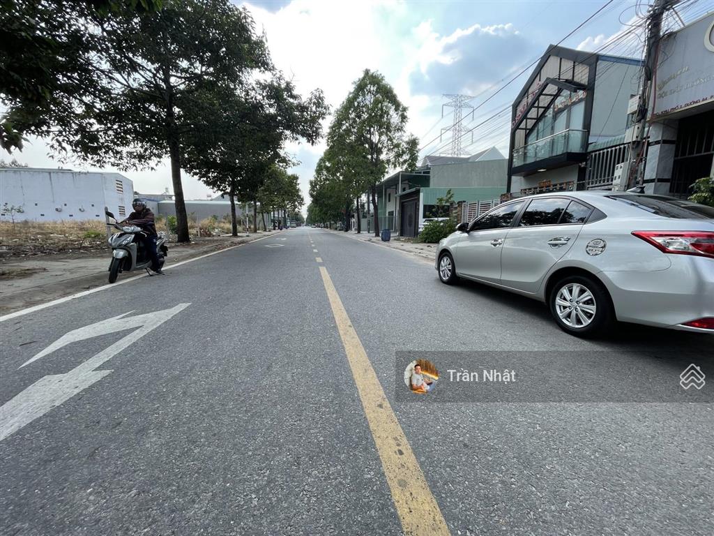 Chính chủ gửi bán gấp lô đất mặt tiền kinh doanh tại trung tâm phường bình dương tp mới giá tốt