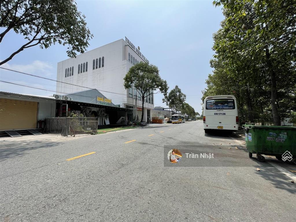 Cần bán gấp siêu phẩm góc 2 mặt tiền đường số 41 và số 60 khu tam giác vàng tđc phú chánh b