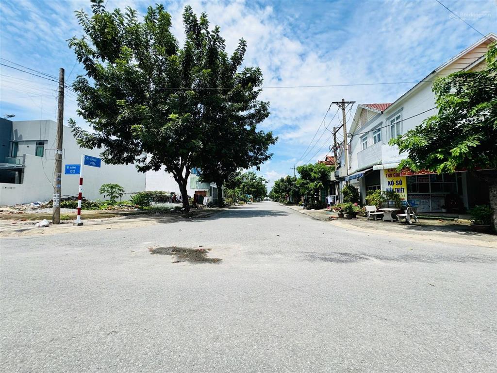 Chính chủ cần bán lô góc 2 mặt tiền đường d12 và n14 khu tđc phú mỹ giá tốt đầu tư