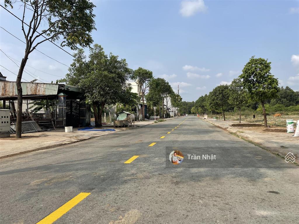 Chính chủ gửi bán gấp lô đất mặt tiền đường da7 trung tâm tp mới giá tốt