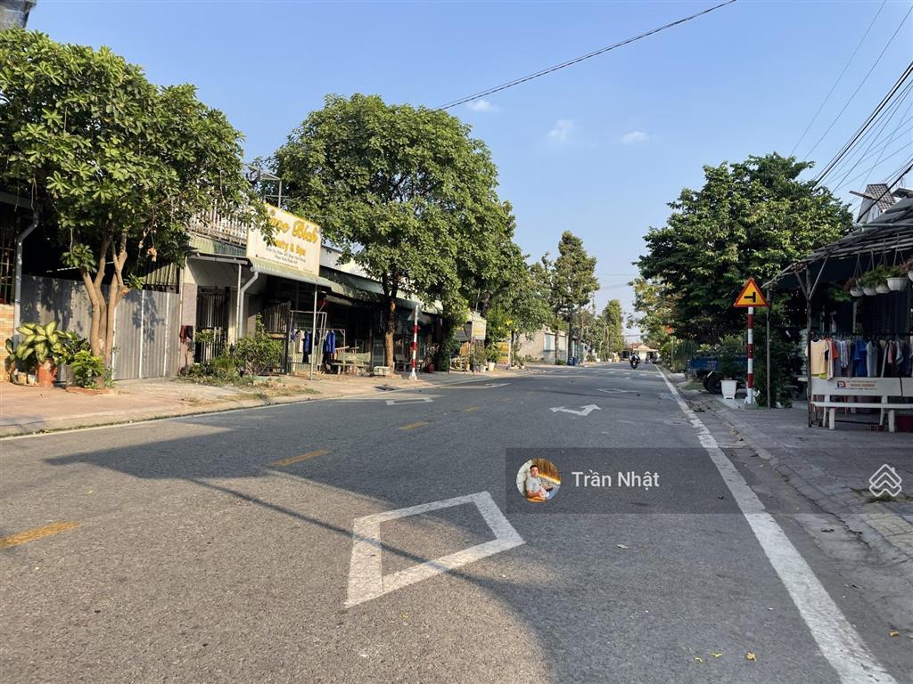 Chính cần bán gấp lô đất mặt tiền đường số 73 tđc phú chánh , gần chợ tự phát giá tốt