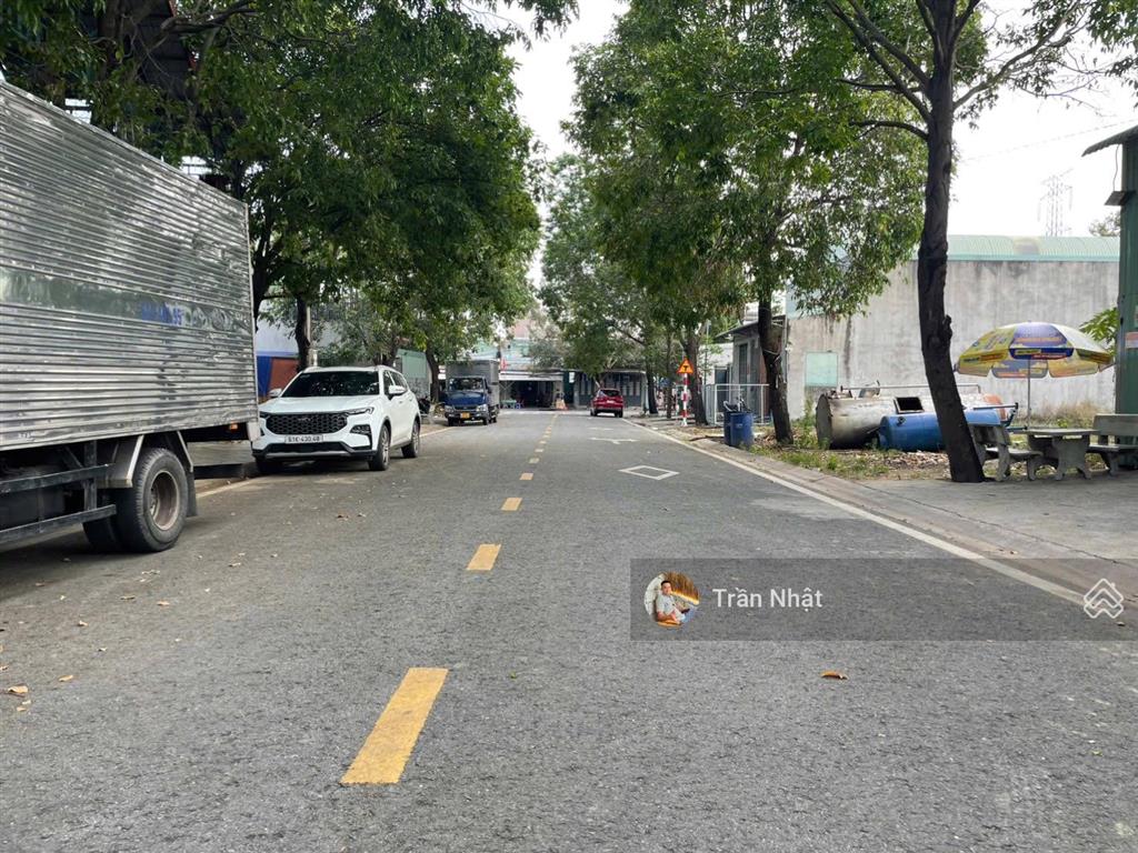 Chính chủ cần bán gấp lô đất mặt tiền đường số 63 khu tđc phú chánh c giá ngộp